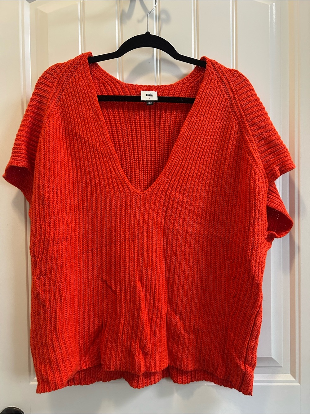 CAbi Red Women's V-Neck Short-Sleeve Knit Sweater